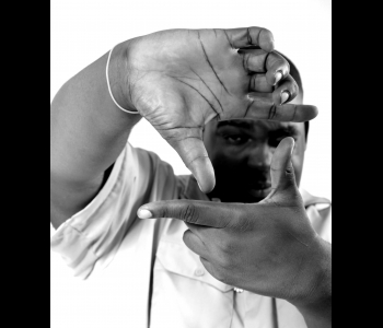 http://www.demosquadent.com/index.php?option=com_hwdphotoshare&task=viewalbum&Itemid=37&album_id=3