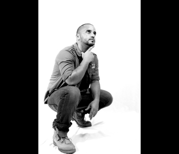 http://www.demosquadent.com/index.php?option=com_hwdphotoshare&task=viewalbum&Itemid=37&album_id=5